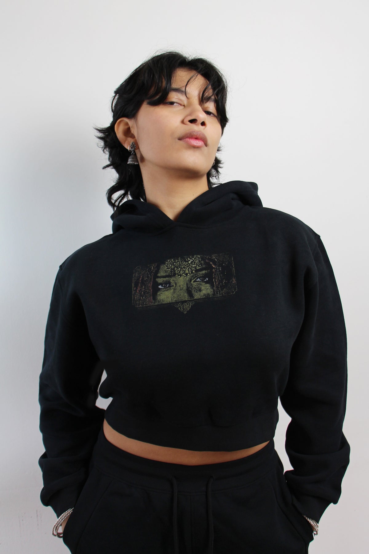 Nazar Women's cropped hoodie